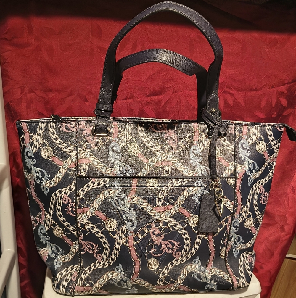 Guess Navy and Pink Chain Print Tote